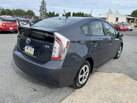 2013 Toyota Prius Two