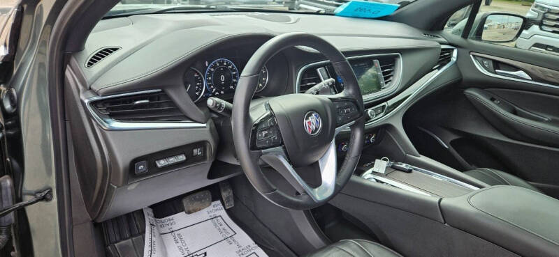 2022 Buick Enclave Avenir