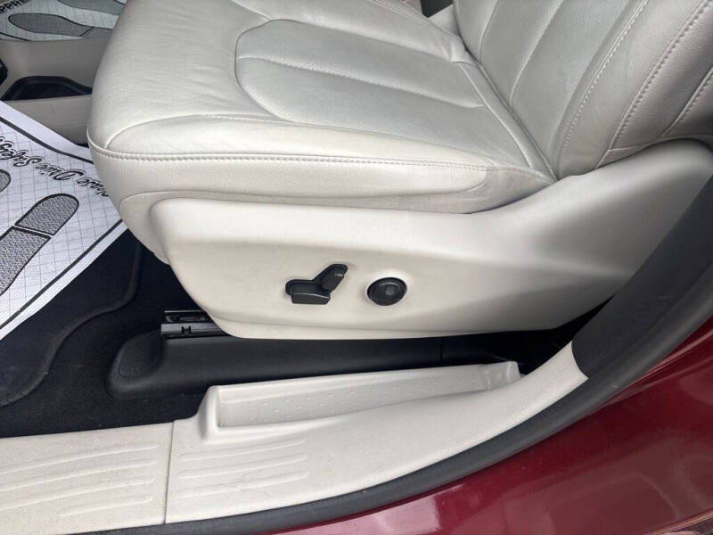 2021 Chrysler Pacifica Touring L