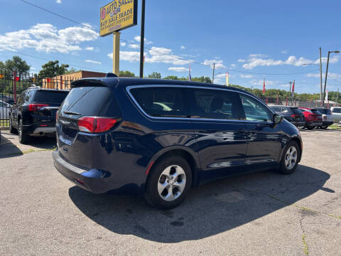 2017 Chrysler Pacifica LX