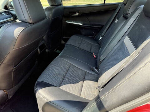 2014 Toyota Camry SE