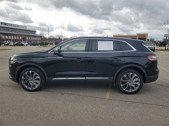 2022 Lincoln Nautilus Reserve