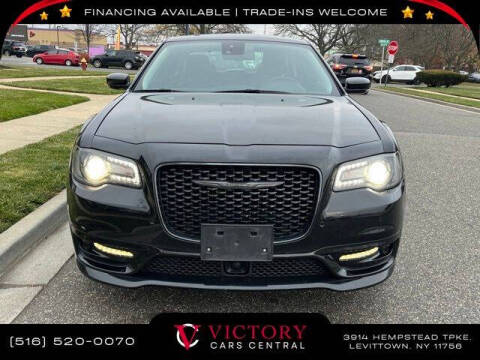 2023 Chrysler 300 Touring L
