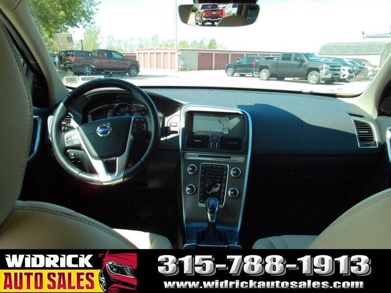 2016 Volvo XC60 T6 Drive-E