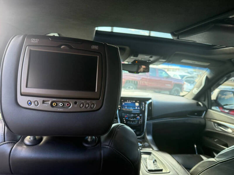 2015 Cadillac Escalade Platinum