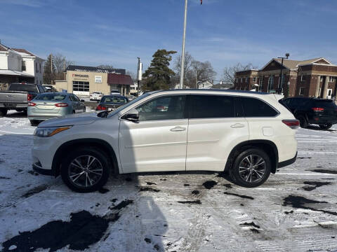2016 Toyota Highlander XLE