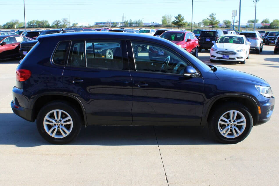 2013 Volkswagen Tiguan for sale at Cresco Motor Company in Cresco, IA