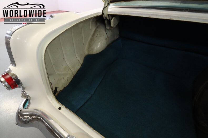 1955 Pontiac Chieftain