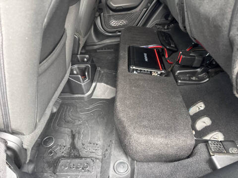 2021 Jeep Gladiator Willys