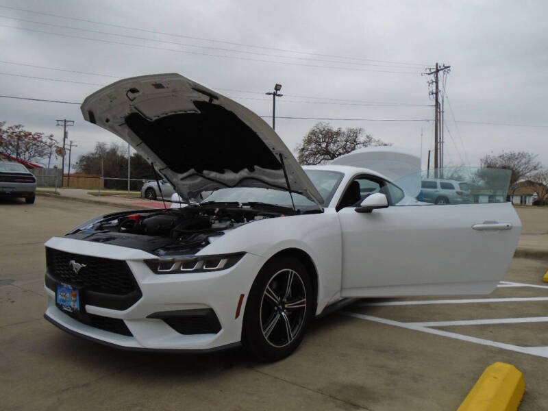 2024 Ford Mustang EcoBoost