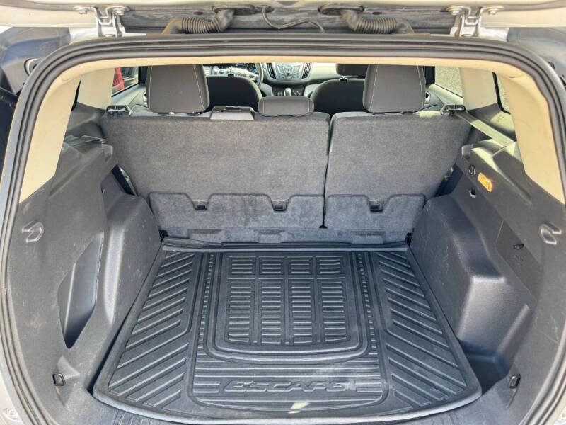 2016 Ford Escape SE