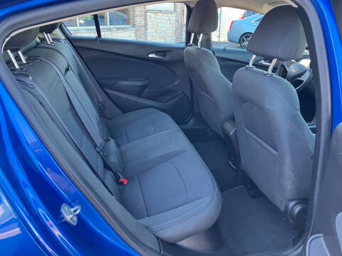 2017 Chevrolet Cruze LT Auto