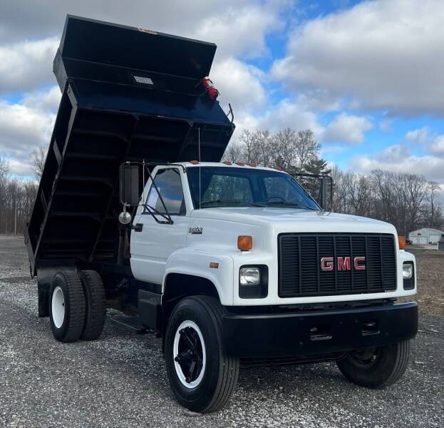1990 GMC TopKick C6500 for sale at MOES AUTO SALES in Spiceland IN