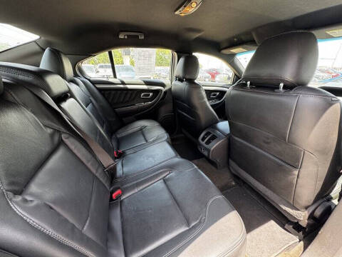 2013 Ford Taurus SEL