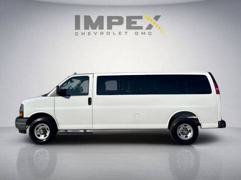 2025 Chevrolet Express LT 3500