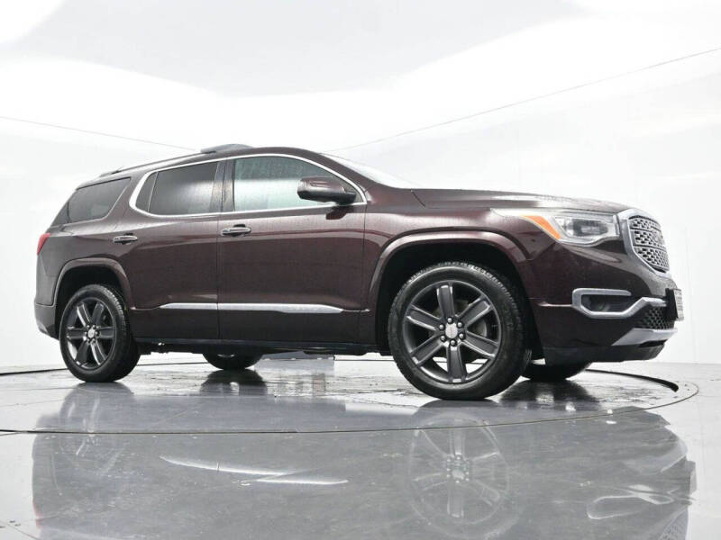 2017 GMC Acadia Denali