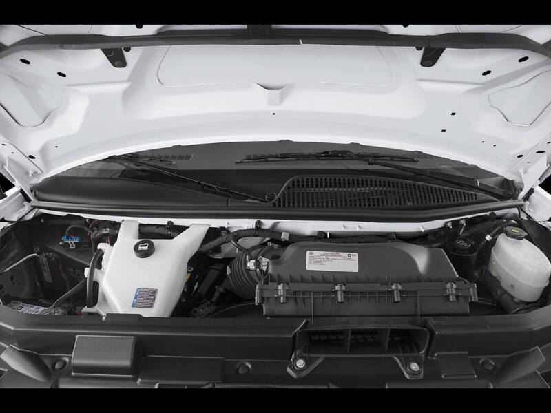 2022 Chevrolet Express 2500