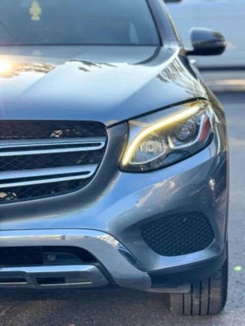 2018 Mercedes-Benz GLC for sale at Singh's Auto Sales in Jessup, MD