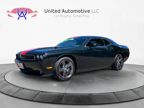 2014 Dodge Challenger for sale at UNITED Automotive in Denver CO