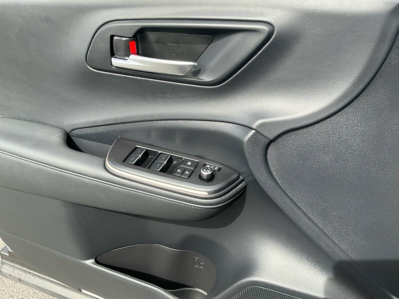 2023 Toyota Crown XLE