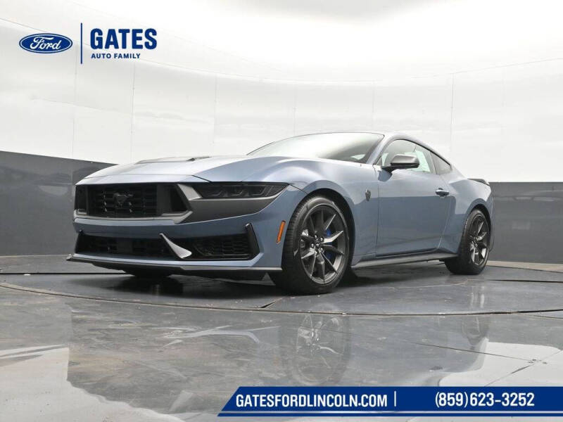 2025 Ford Mustang Dark Horse