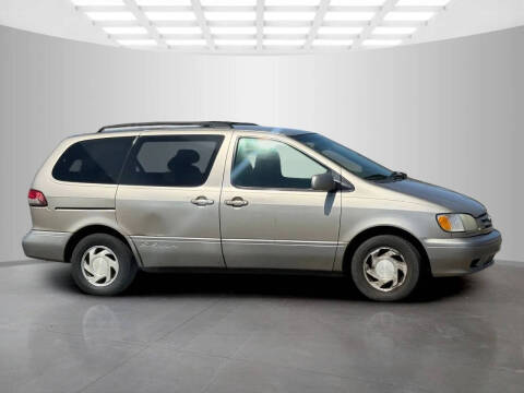 2002 Toyota Sienna