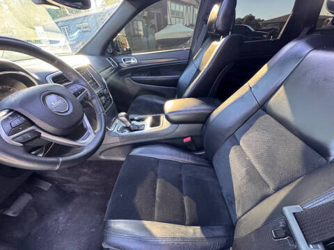 2018 Jeep Grand Cherokee Altitude