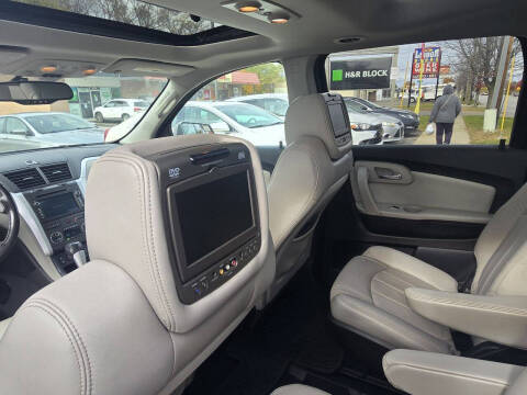 2011 Chevrolet Traverse LTZ