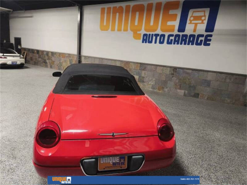 2003 Ford Thunderbird