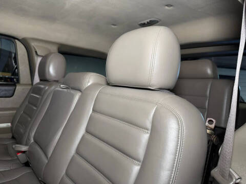 2004 HUMMER H2