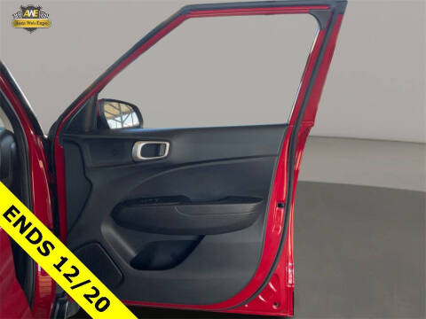 2022 Hyundai Venue SEL