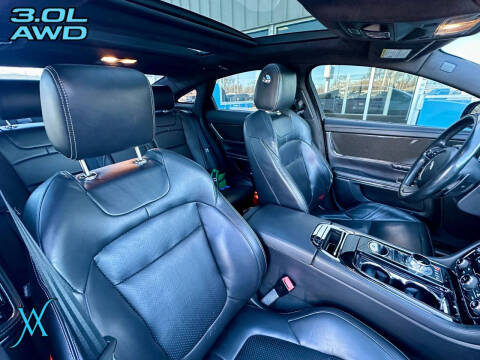 2015 Jaguar XJ