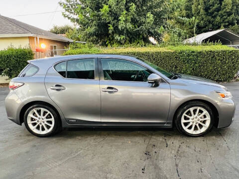 2013 Lexus CT 200h