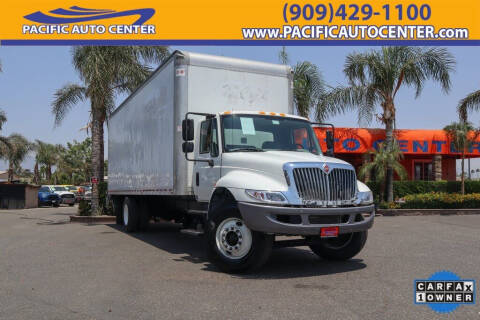 2019 International DuraStar 4300