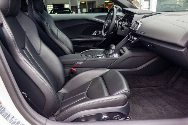 2018 Audi R8 26