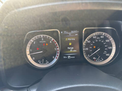 2016 Nissan Titan XD SL