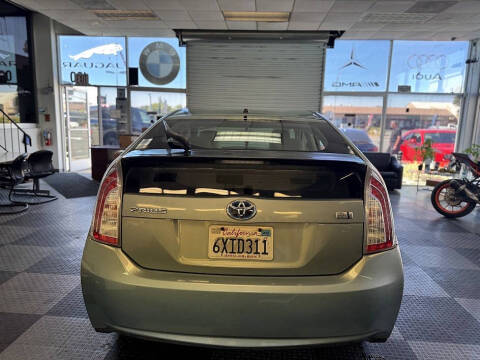 2013 Toyota Prius Two