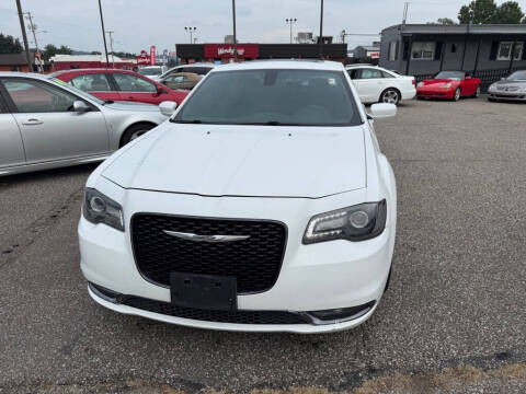 2015 Chrysler 300 S