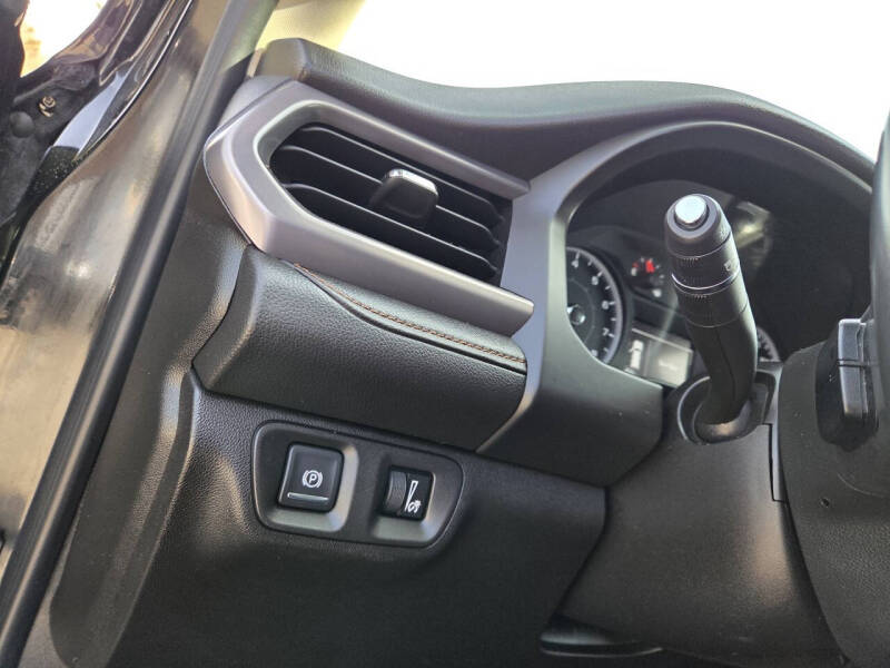 2018 GMC Acadia SLE-2