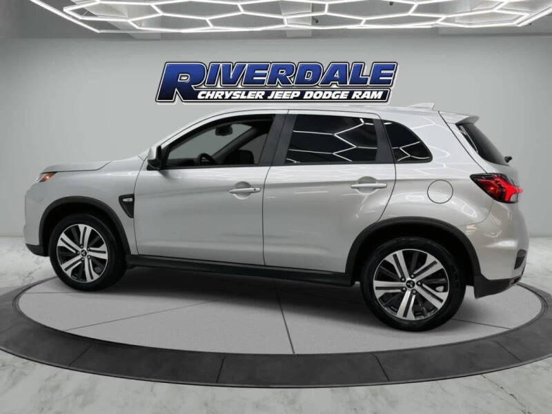 2024 Mitsubishi Outlander Sport ES