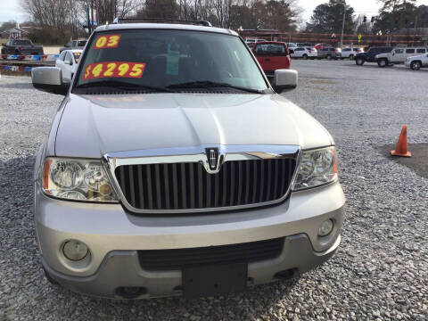 2003 Lincoln Navigator for sale at K & E Auto Sales in Ardmore AL