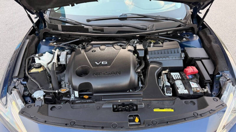 2017 Nissan Maxima Platinum