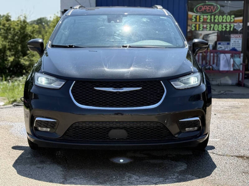 2022 Chrysler Pacifica Touring L