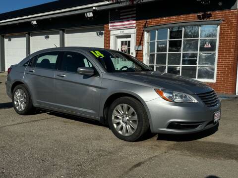 2014 Chrysler 200 for sale at Valley Auto Finance in Warren OH