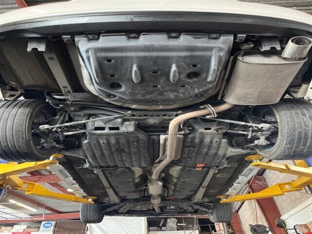 2017 Toyota Camry Hybrid XLE