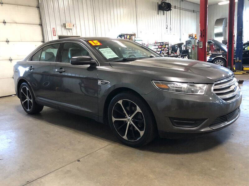 2015 Ford Taurus SEL
