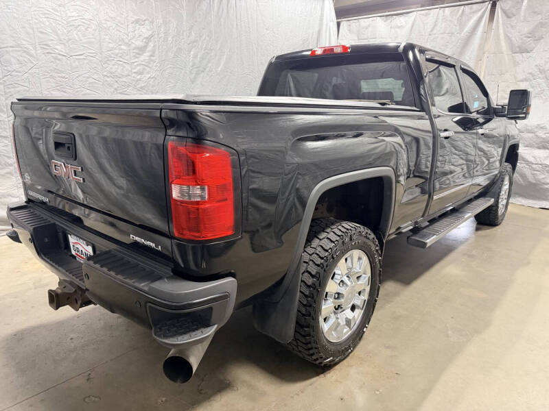 2015 GMC Sierra 2500HD Denali