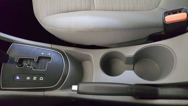 2017 Hyundai Accent Value Edition