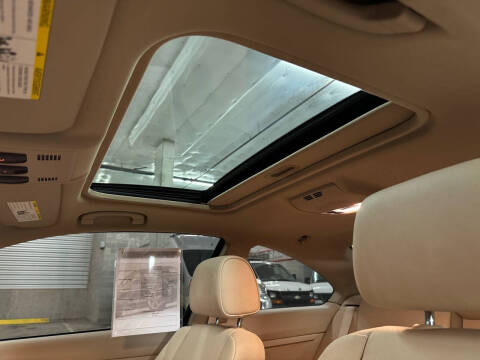 2012 BMW 3 Series 335i