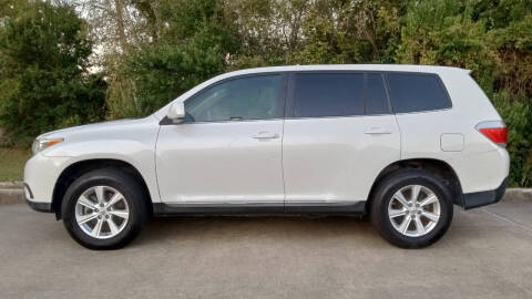 2011 Toyota Highlander SE